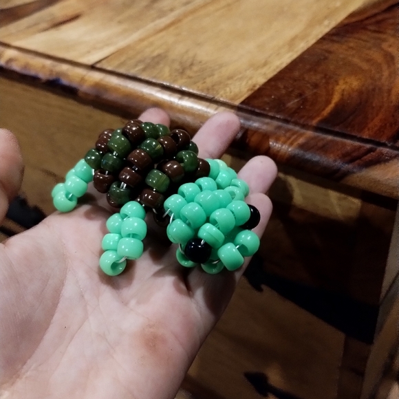 Beaded Turtle - Picture 4 of 4